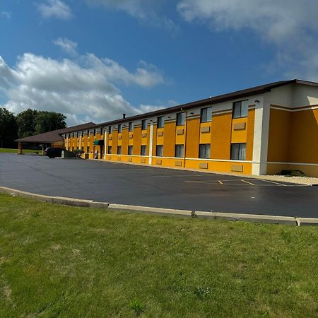 Quality Inn Sycamore - Dekalb Dış mekan fotoğraf